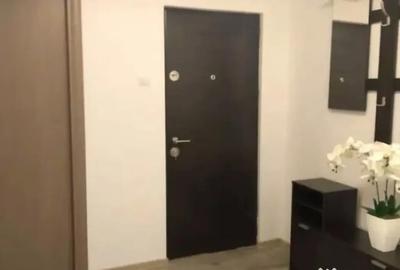 Apartament cu 2 camere decomandat în Piața Nouă