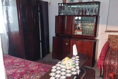 Casă cu 3 camere în Bodo