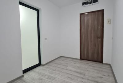Apartament cu 2 camere decomandat în Micro 19