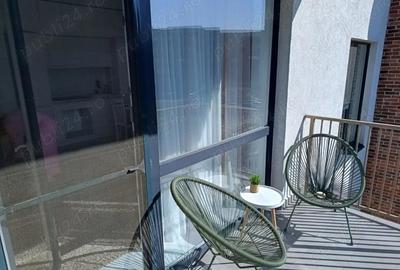 Apartament cu 2 camere decomandat în Exterior Vest