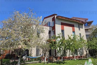 Casă cu 6 camere cu Teren 237 Mp în Mamaia