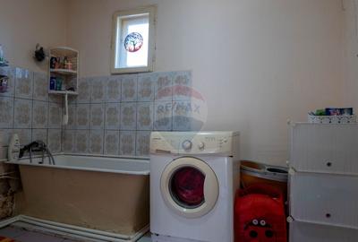 Casă cu 4 camere cu Teren 700 Mp în Afumați - 30