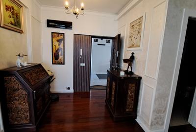 PENTHOUSE LUX - LOCATIE EXCELENTA -VIEW SUPERB - TERASA AMENAJATA 300 MP - 36