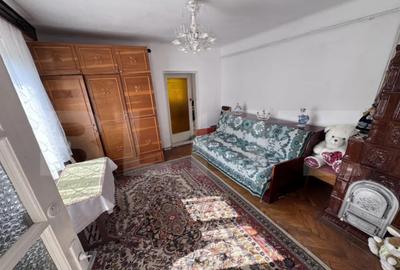 Casă cu 4 camere cu Teren 777 Mp în Central - 8