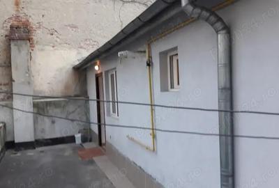 Apartament cu 3 camere în Central - 6