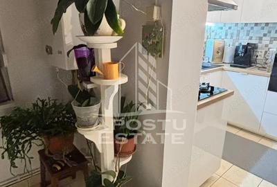 Apartament cu 3 camere decomandat în Soarelui