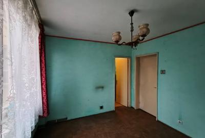 Apartament 2 camere,2 balcoane,  etaj 2, Str. Brandusei, Targu Jiu - 13