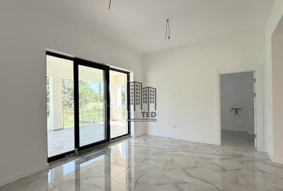 Locuin?a eleganta ?i eficienta, 5 camere, terasa ?i c - 23