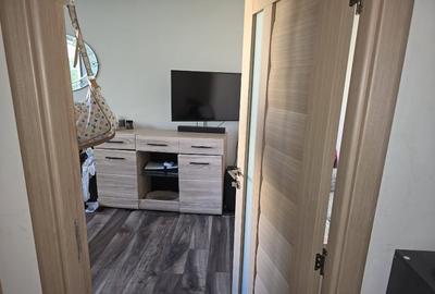 Apartament cu 2 camere decomandat, mobilat în Rovine - 3