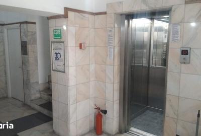 Spațiu comercial, de 75 mp, în Centrul Civic - 4