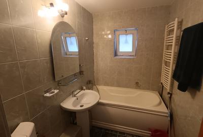 APARTAMENT 3 CAMERE, DECOMANDAT, ETAJ 4 DIN 5, CANTA, MOBILAT SI UTILAT, 1983 - 2