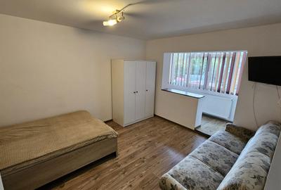 Garsonieră decomandată în Central - 3