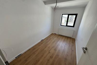 Casă cu 4 camere cu Teren 200 Mp în Tunari - 10
