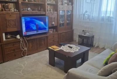 Apartament cu 3 camere decomandat în Republicii - 10