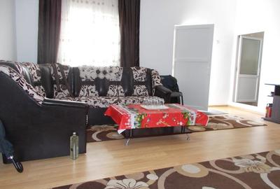 Spațiu comercial, de 262 mp, în Central - 3