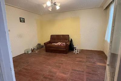 Garsonieră decomandată în Horia - 4