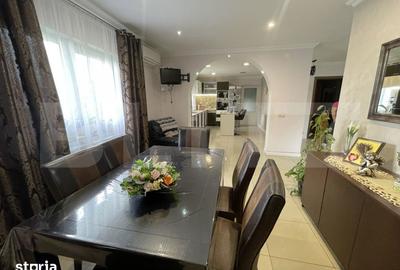 Casă cu 6 camere cu Teren 450 Mp în Central - 13