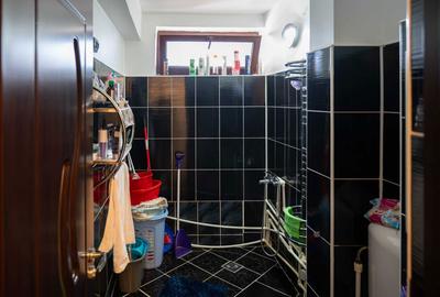 Apartament cu 3 camere semidecomandat în Central - 2