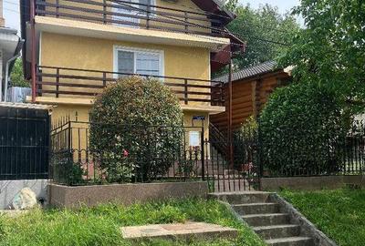 Casă cu 4 camere cu Teren 442 Mp în Episcopia Bihorului