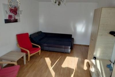 Garsonieră decomandată, mobilată în Iancului