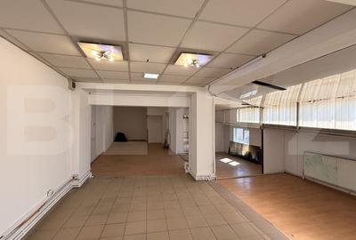 Birou, de 307.85000610352 mp, în Central - 6