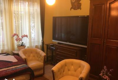 Casă cu 3 camere decomandat cu Teren 300 Mp în Central - 17