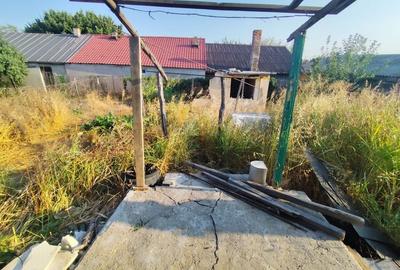 Casă veche din chirpici - 12