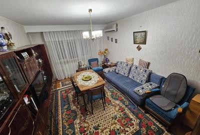 Apartament cu 3 camere decomandat central ZONA CATEDRALEI - 1