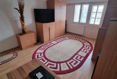 Apartament cu 2 camere decomandat în Exterior Vest - 4