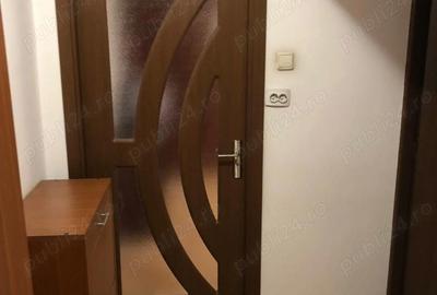 Apartament cu 2 camere semidecomandat în Girocului