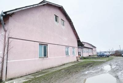 Spațiu comercial, de 2,272 mp, în Central - 16