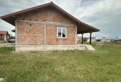 Casă cu 3 camere cu Teren 584 Mp în Central - 4