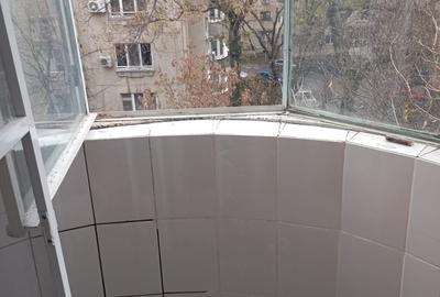 Garsonieră decomandată în 13 Septembrie - 7