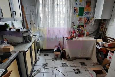 Apartament cu 3 camere decomandat în Valea Oltului - 7