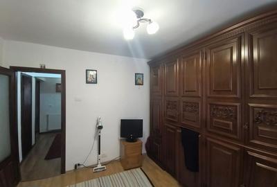 Apartament cu 3 camere decomandat, mobilat în Burdujeni - 2