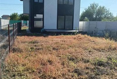 Casa individuala cu 4 camere-Cornetu-Incalzire in pardoseala-Toate utilitatile-Asfalt - 1