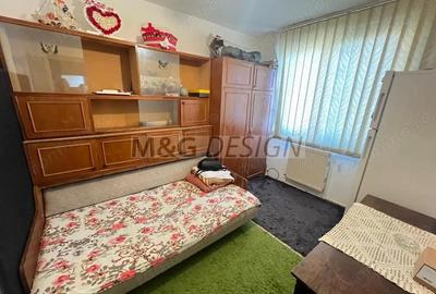 Apartament cu 3 camere decomandat în Dâmbovița - 11