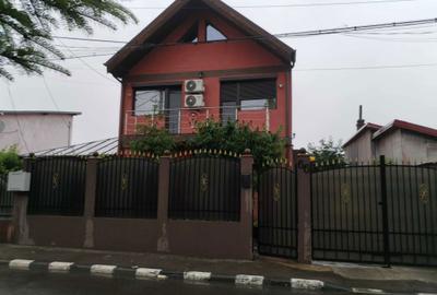 Casă cu 4 camere în Progresul - 3