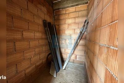 Casă cu 4 camere cu Teren 2000 Mp în Baciu - 6