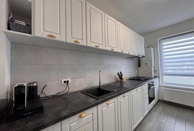 Apartament cu 3 camere decomandat, mobilat în Cristian - 11