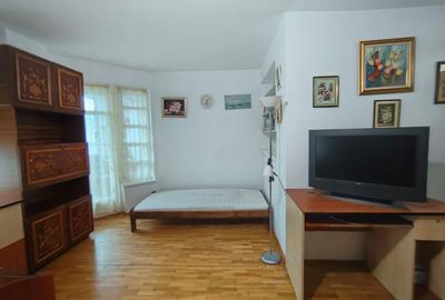 Apartament cu 3 camere decomandat în Ultracentral - 8