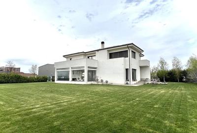 Proprietate deosebita suprafete generoase 580 mp teren 2076 mp - 20