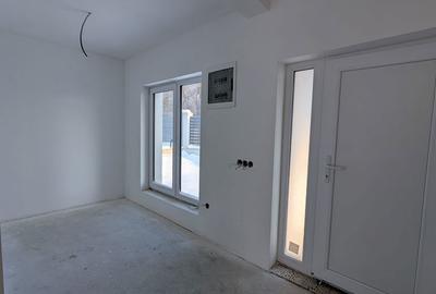 Casă cu 5 camere cu Canalizare în Baciu - 10
