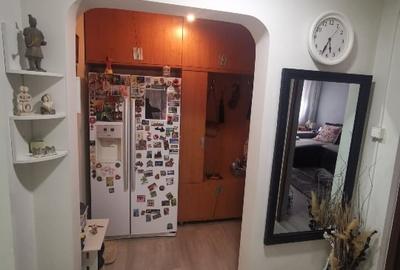 Apartament cu 3 camere decomandat, mobilat în Central - 2