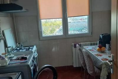 Apartament cu 3 camere semidecomandat în Obor - 4