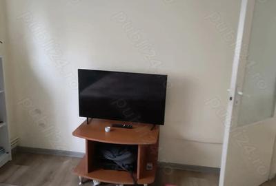 Apartament cu 2 camere decomandat în Micro 15 - 2