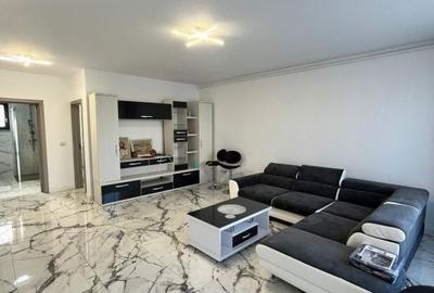 Casă cu 3 camere cu Teren 300 Mp în Central
