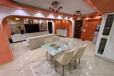 Apartament cu 3 camere decomandat în E3 - 11