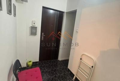 De inchiriat, zona centrala, apartament 3 camere, decomandat, 73 mp - 9