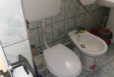 Garsonieră nedecomandată, mobilată în Spital - 5